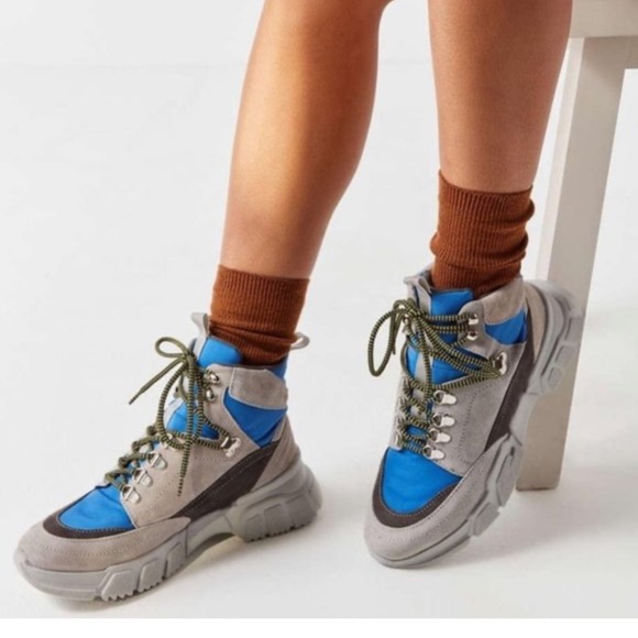 Urban Outfitters UO Brooklyn Hiker Boot - Picture 3 of 7